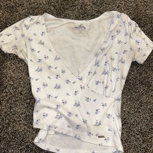 hollister crossover baby tee